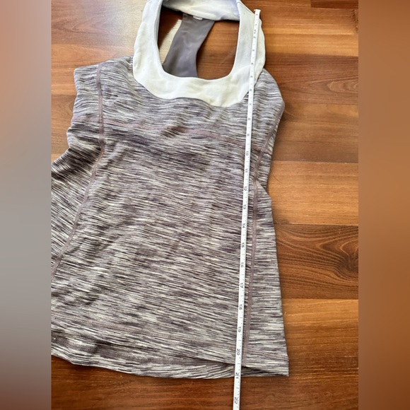 Lululemon Exercise Tank - Picture 4 of 7
